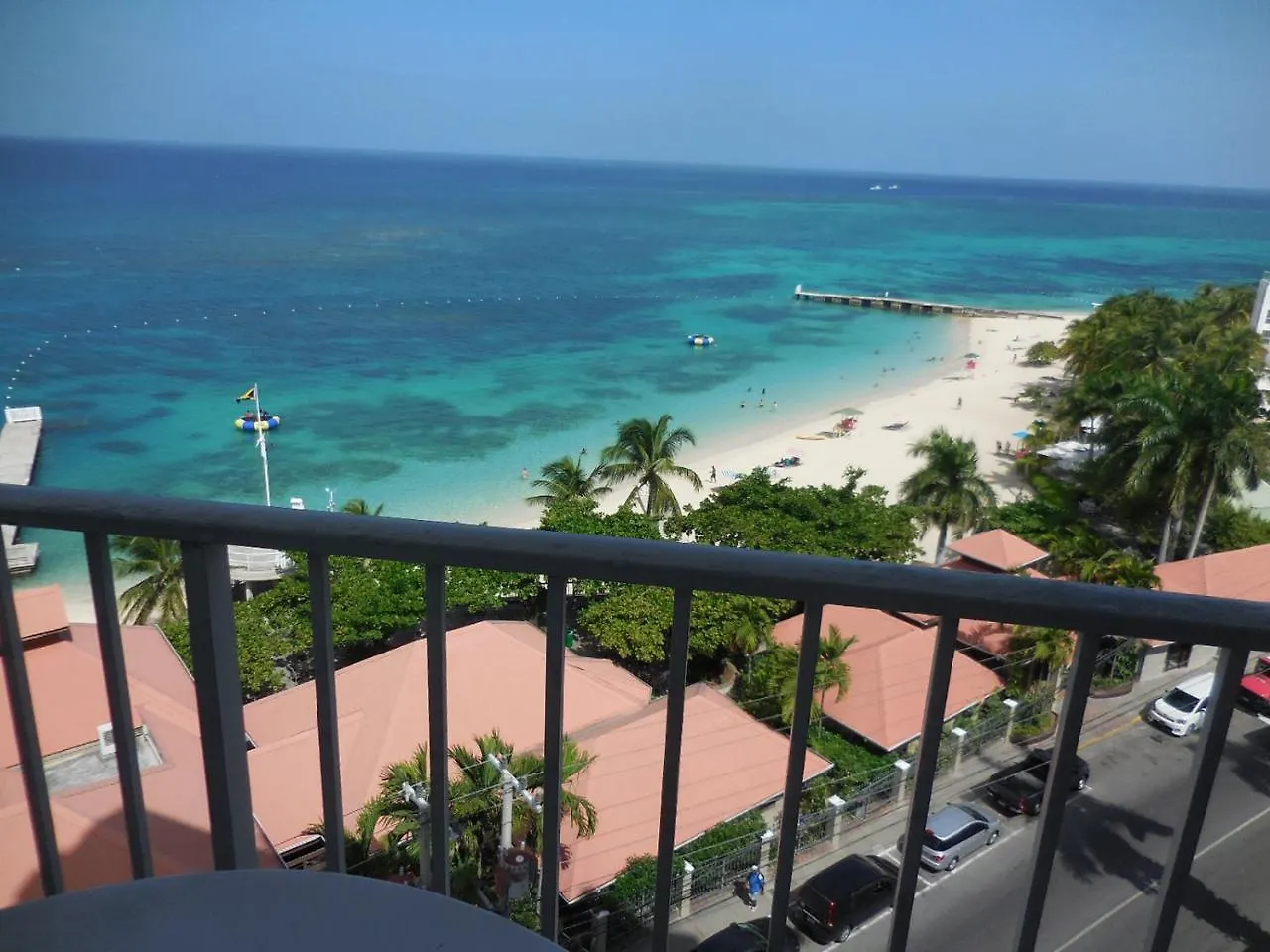 The Best Condo Special Suite @ World Famous Drs Cave Beach モンテゴ・ベイ アパート
